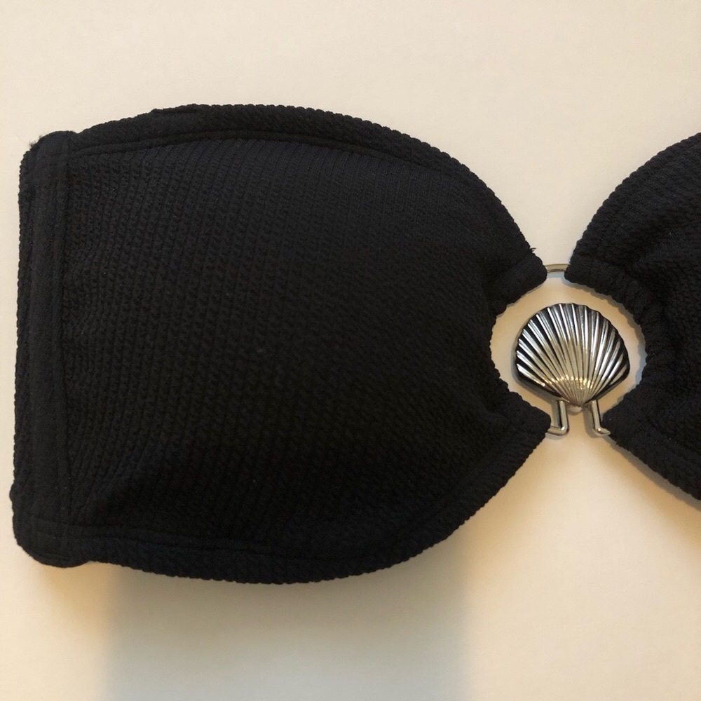Black Bikini Top with Shell Detail - Picture 6 of 8
